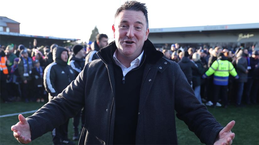 Rob Smethurst the owner of Macclesfield (©Alex Livesey - Danehouse/Getty Images)