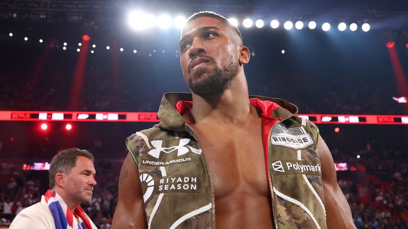 Heart of a champion — Anthony Joshua returns to boxing after a traffic accident