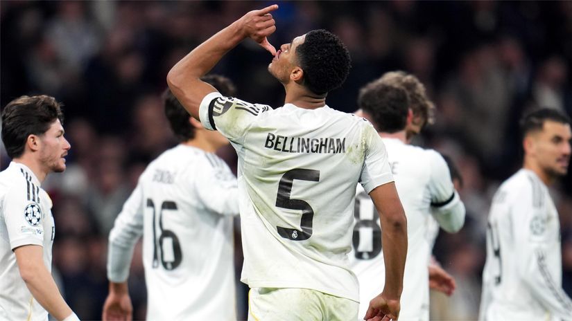 Some way to celebrate a goal... (©Aitor Alcalde/Getty Images)