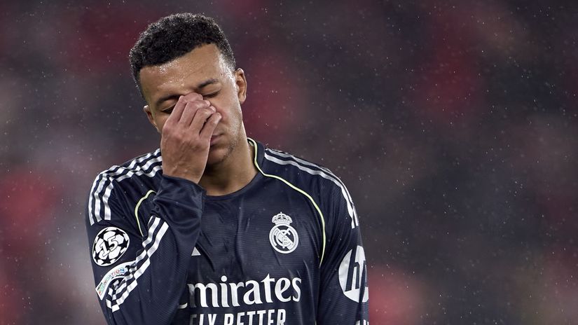 Kylian Mbappe from match against Benfica (©Getty Images)