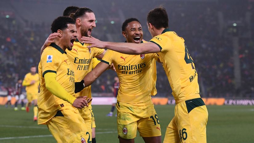 Milan players celebrating the goal (©Getty Images)