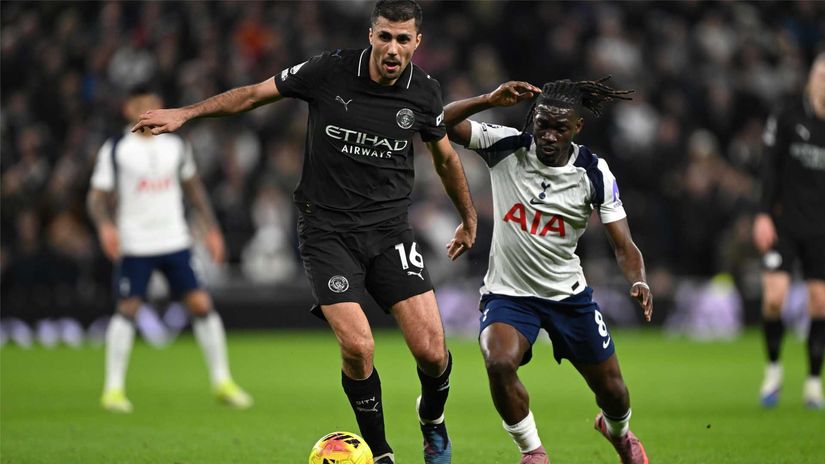 Rodri in action against Tottenham recently (©Mike Hewitt/Getty Images)