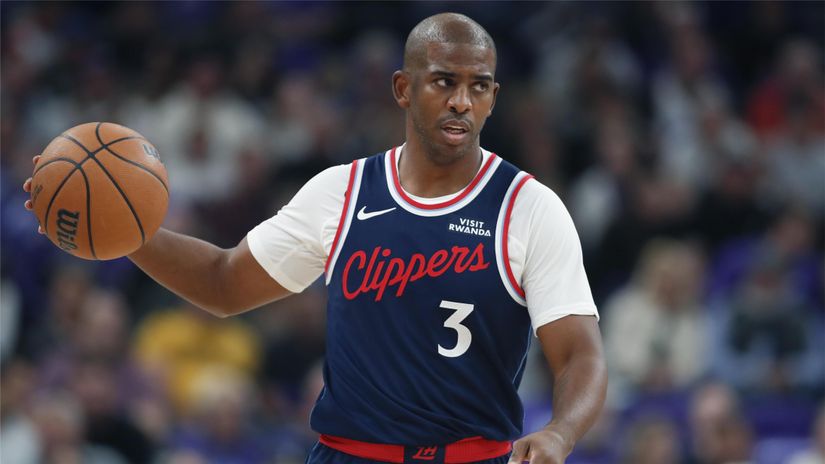 Chris Paul (©Chris Gardner/Getty Images)
