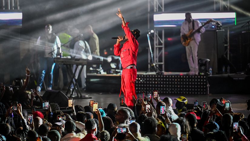 Nyashinski, Njerae headline Magical Kenya Open after party performances