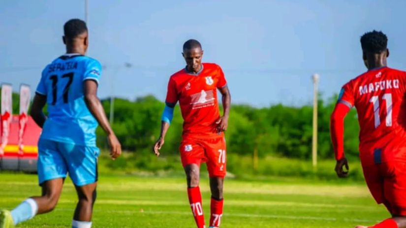 Kenneth Muguna © Sua Flamingoes