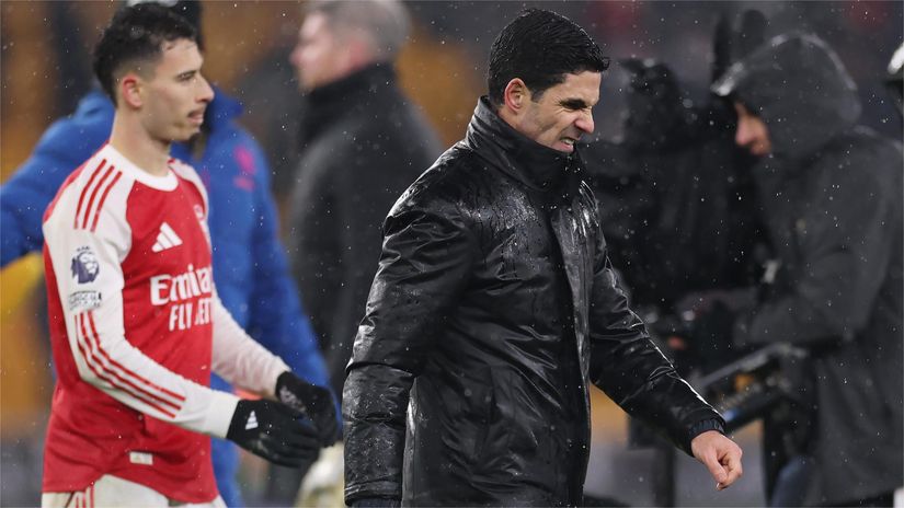 Mikel Arteta and Gabriel Martinelli after the Wolves tie (©Michael Regan/Getty Images)