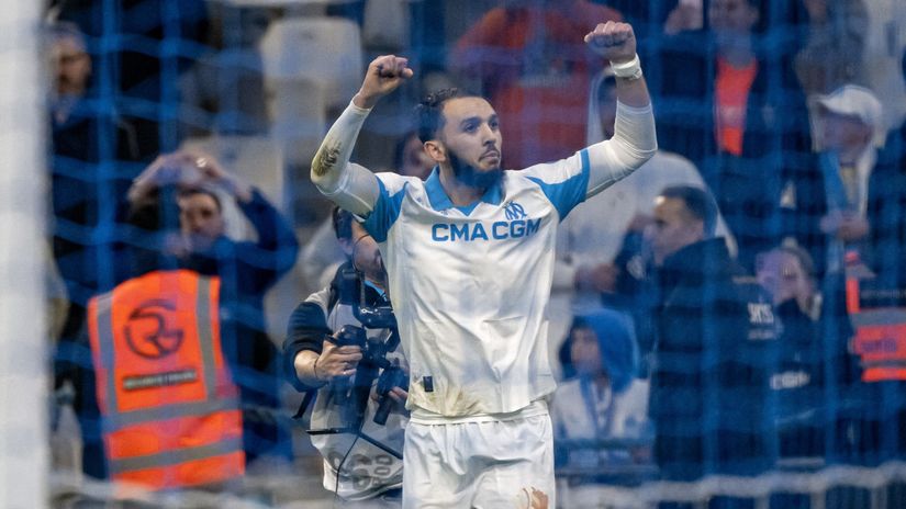 Amine Gouiri celebrates his critical winner (©AFP)