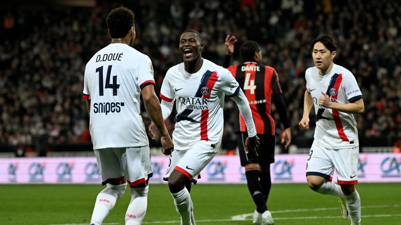 PSG players celebrating the goal (©AFP)