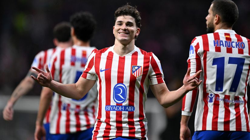 Julian Alvarez and his trademark celebration (©Denis Doyle/Getty Images)