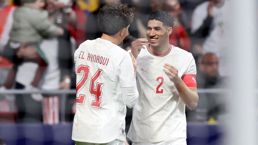 El Aynaoui and Hakimi checking if all their teeth are still in place (©Maria Gracia Jimenez/Soccrates/Getty Images/Gallo Images)