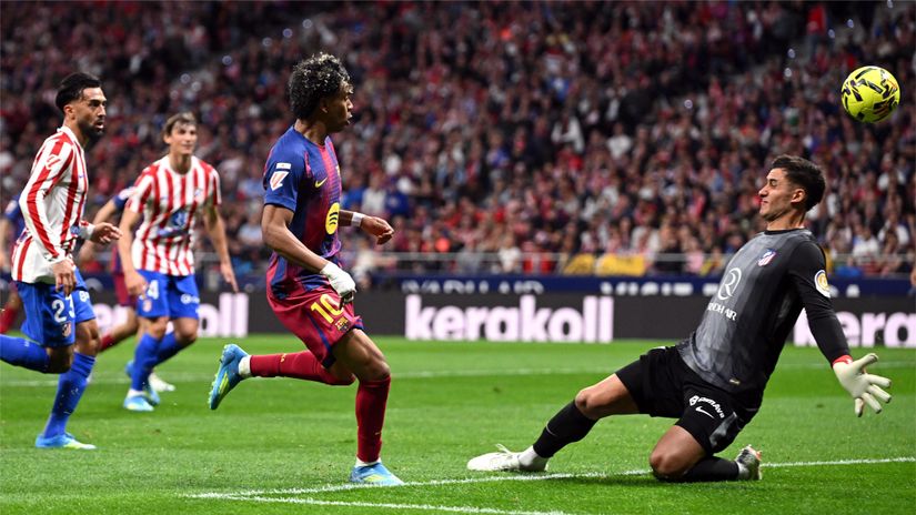 Yamal scores against Atletico Madrid (© Denis Doyle/Getty Images)