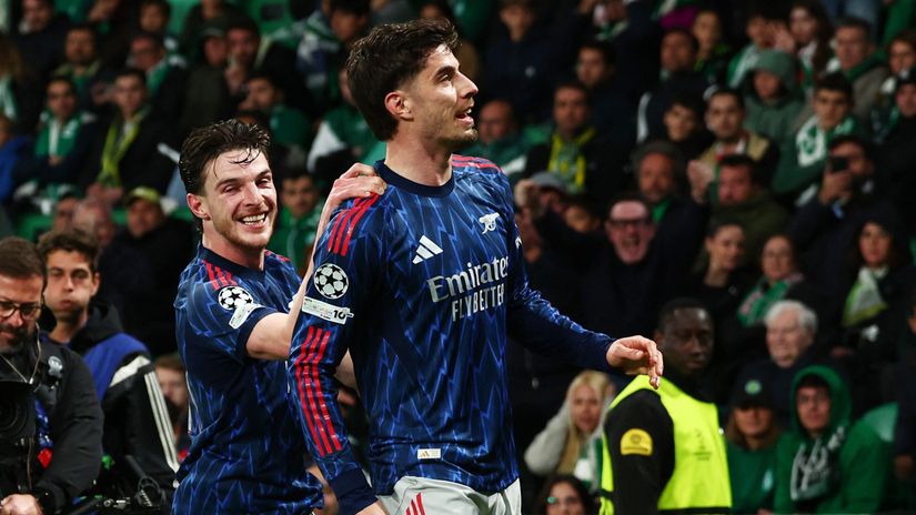 Rice and Havertz celebrate the German's late winner (©Reuters/Pedro Nunes/Gallo Images)