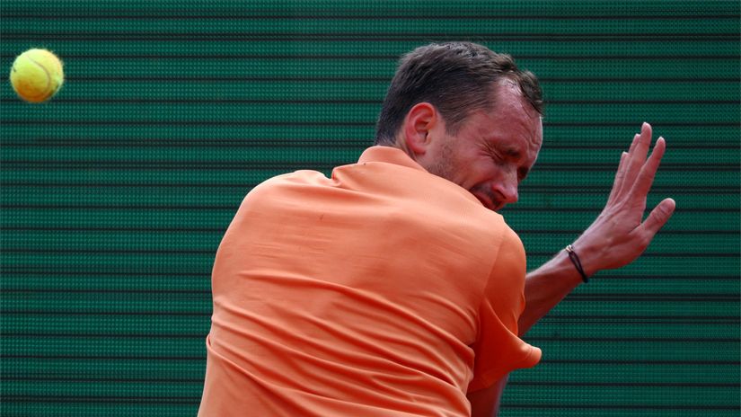 Medvedev during today's match (©REUTERS/Manon Cruz)