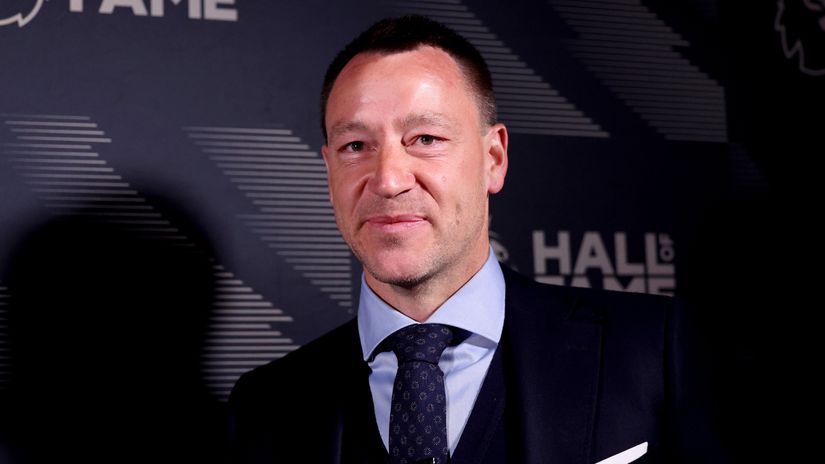 John Terry (©Tom Dulat/Getty Images for Premier League)