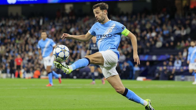 Silva says goodbye to City