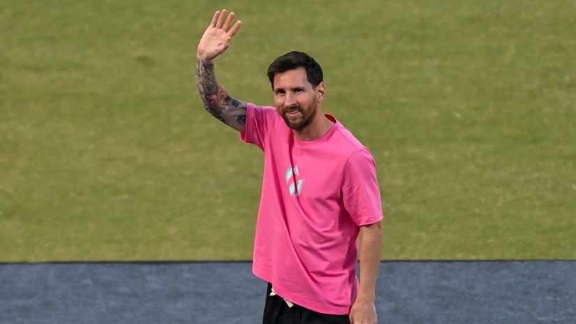 Both a footballer and a businessman (©Ayush Kumar/Getty Images)