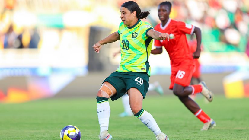 Sam Kerr in action against Harambee Starlets © Mozzart Sport