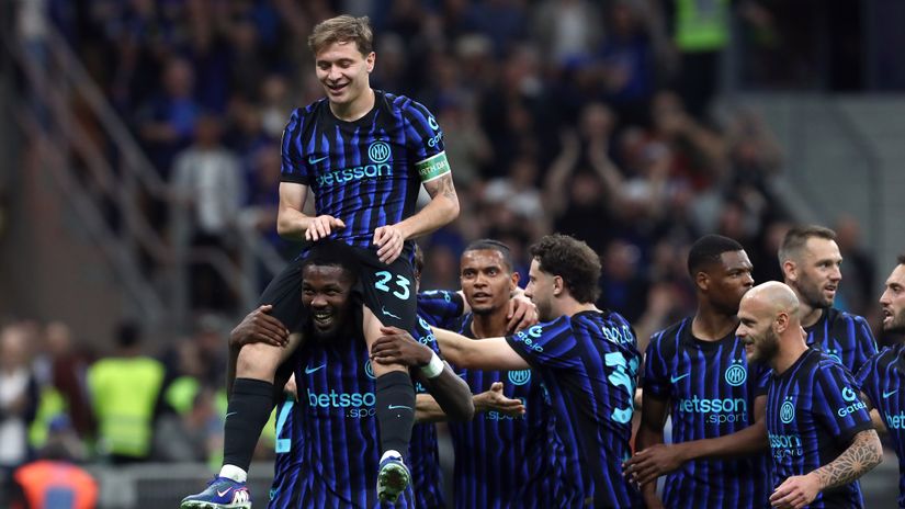 Inter players celebrating the goal (©Getty Images)