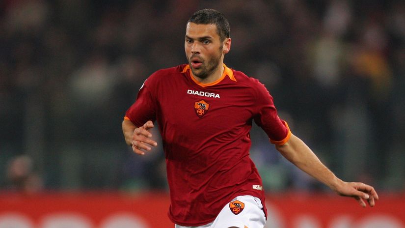 Max Tonetto with Roma back in the day (©Richard Heathcote/Getty Images)