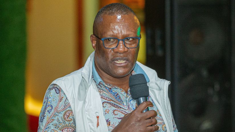 Owalo fires warning to Gor Mahia after fulfilling Ksh1 million promise