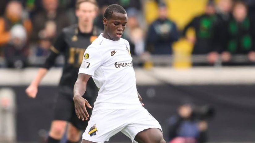 STARS ABROAD: Wilson clocks full time as AIK fall in Monday action