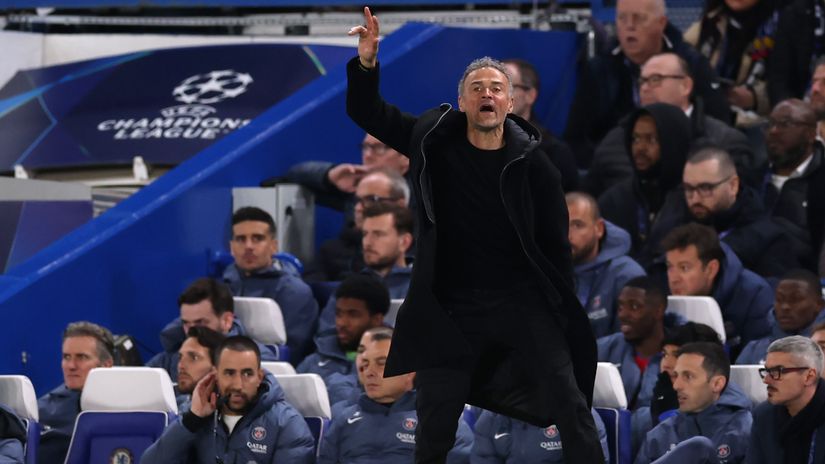 Luis Enrique during a Champions League clash (©Ryan Pierse/Getty Images)