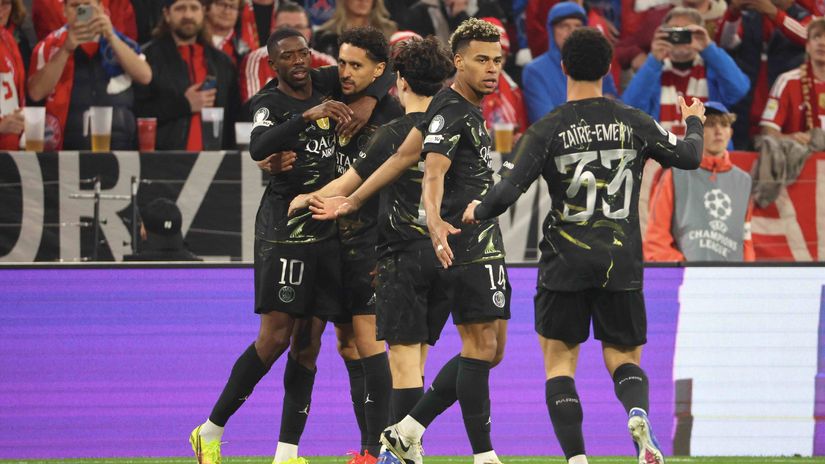 The Saints celebrate Dembele's crucial opener (©Xavier Laine/Getty Images/Gallo Images)