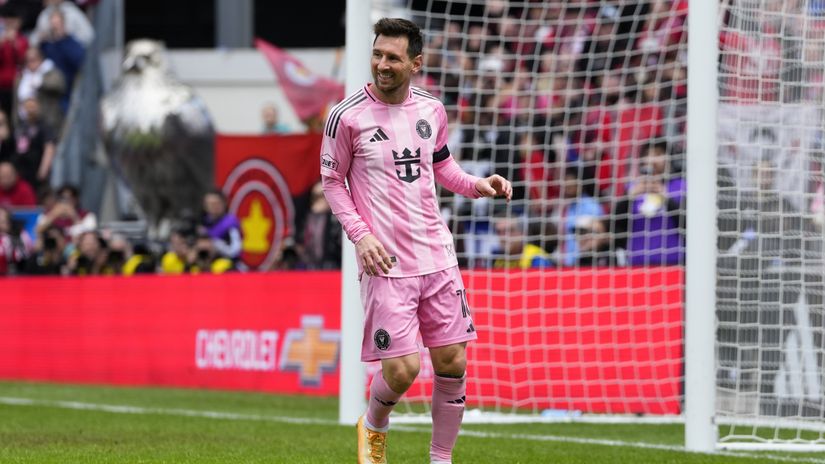 Lionel Messi after the goal (©Getty Images)