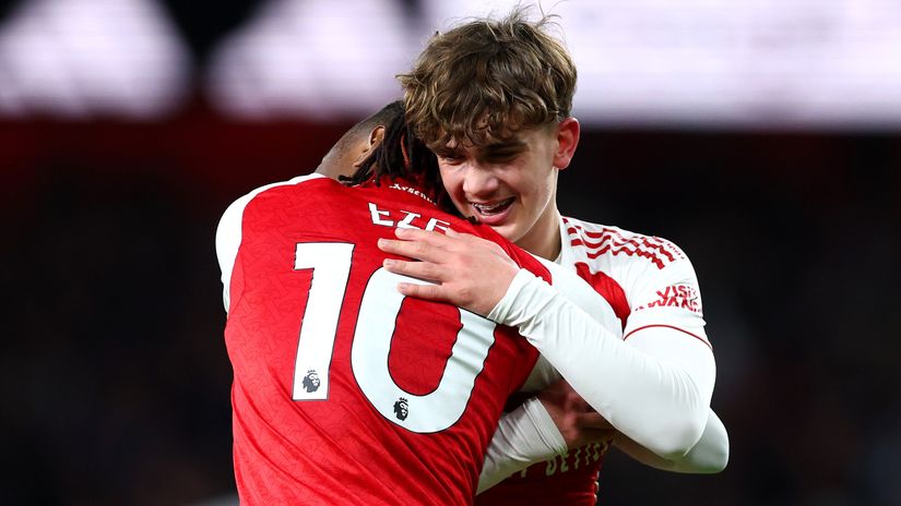 Dowman and Eze celebrate (©Alex Pantling/Getty Images)