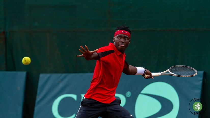 Ismael Changawa in action ©Tennis Kenya
