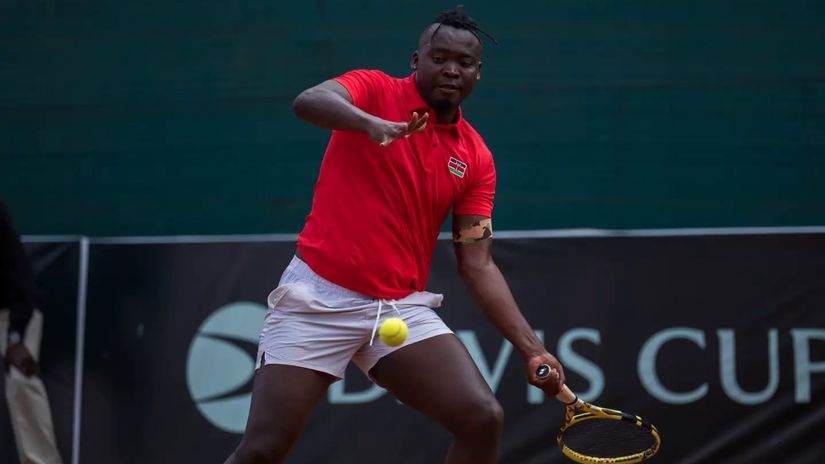 Ismael Changawa in action ©Tennis Kenya