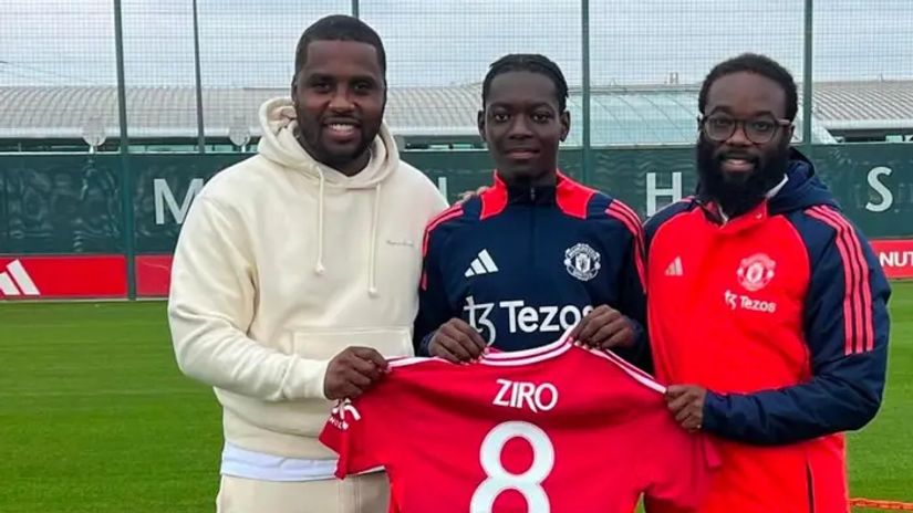 Kenyan-born teenager signs Manchester United scholarship deal