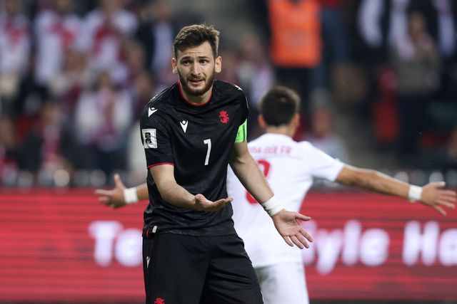 Kvaratskhelia this time failed to take his national team to a major tournament (©Ahmad Mora/Getty Images)